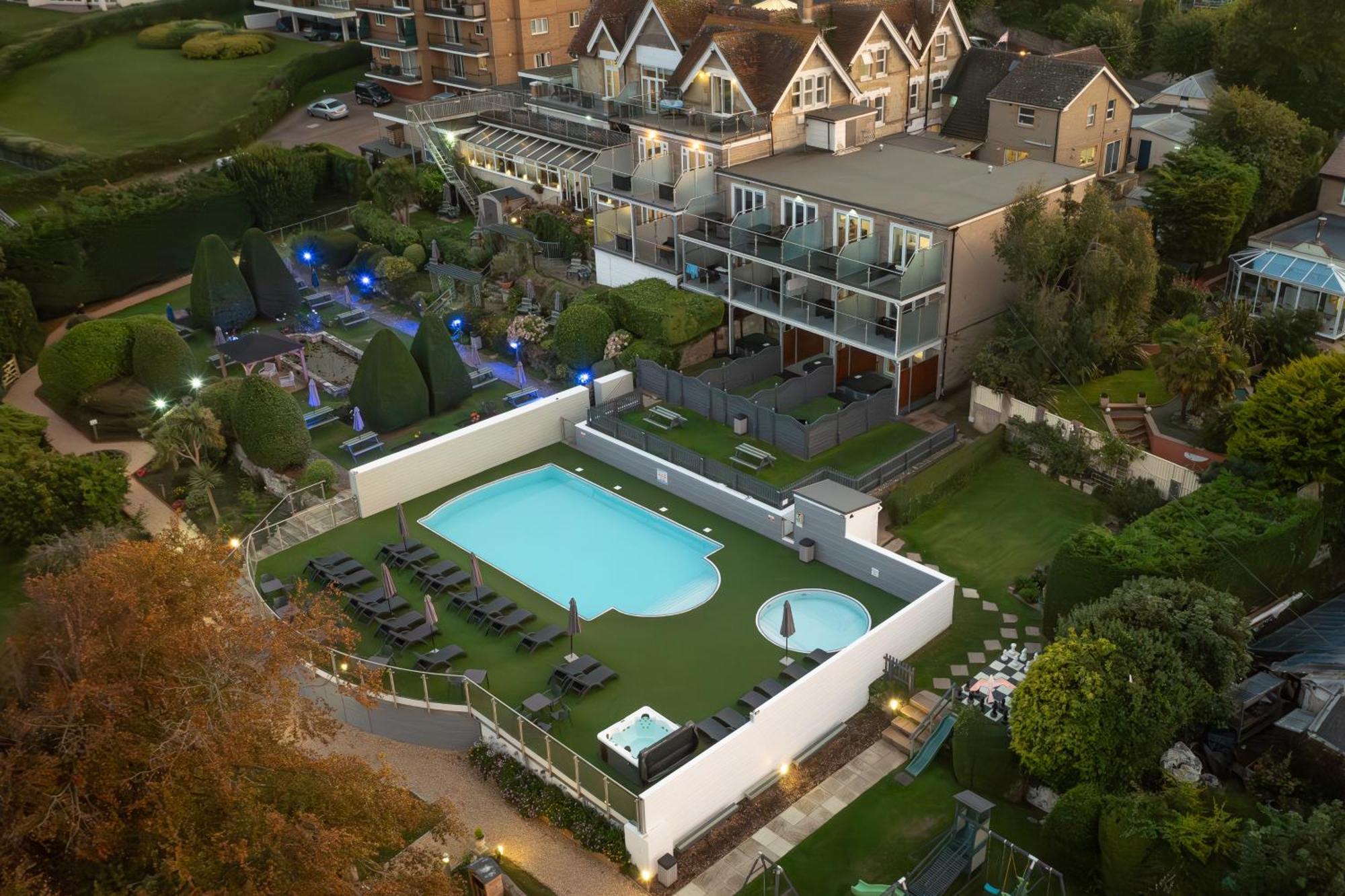 Luccombe Hall Hotel Shanklin Eksteriør billede